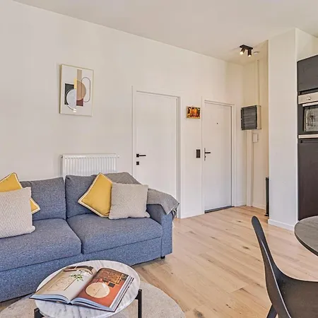 New Renovated Condo's @ Trendy South * Antwerp